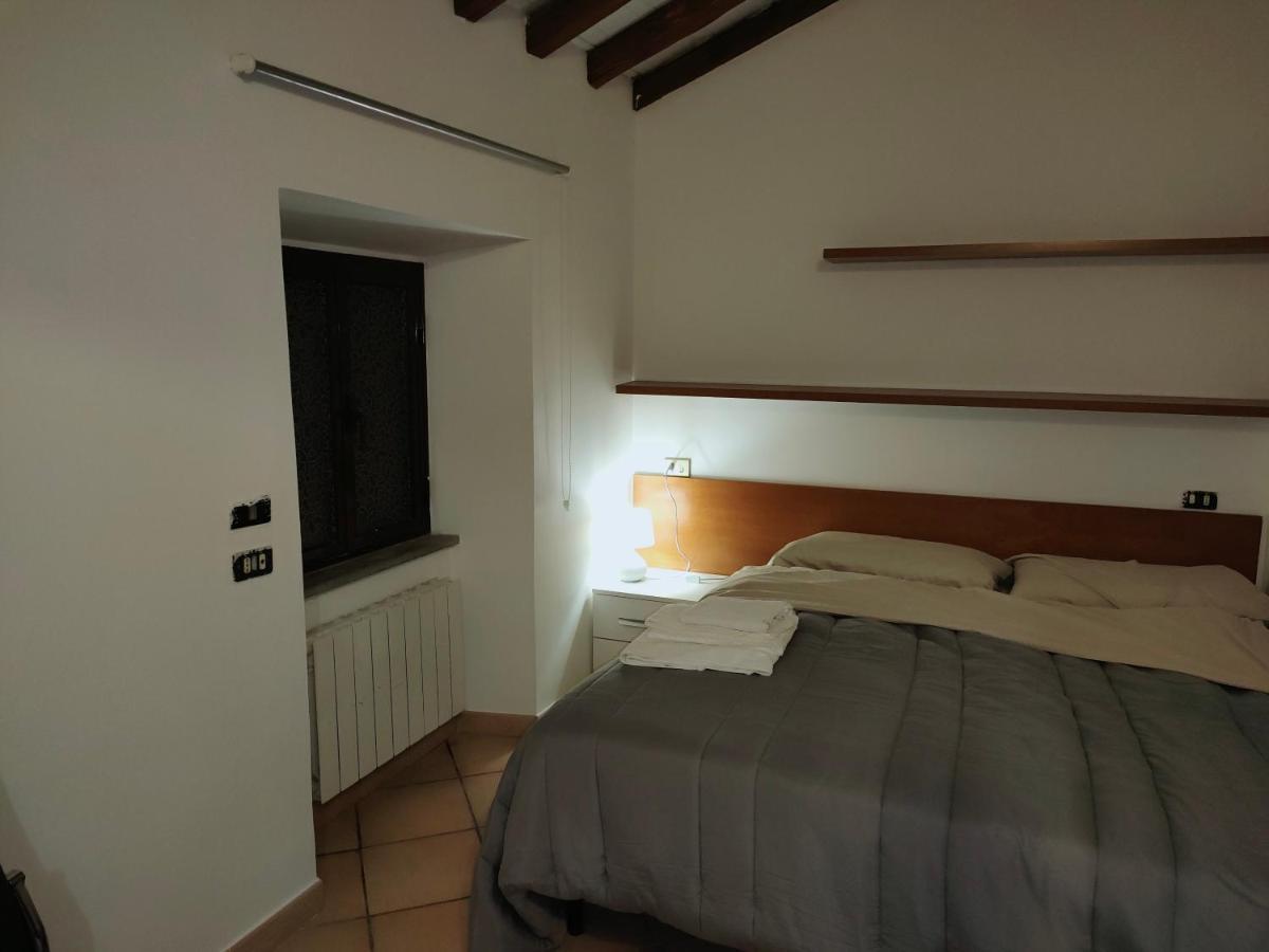 Francigena Viterbo Apartment Con Parcheggio Gratuito A Soli 2 Minuti Eksteriør billede