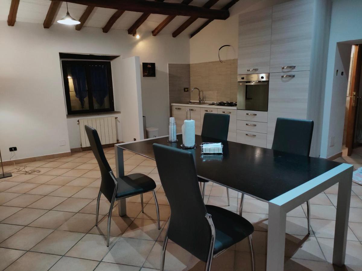 Francigena Viterbo Apartment Con Parcheggio Gratuito A Soli 2 Minuti Eksteriør billede