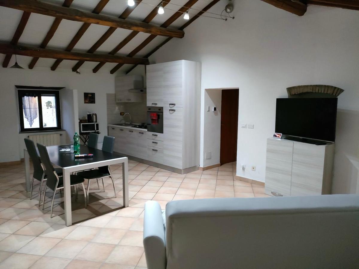 Francigena Viterbo Apartment Con Parcheggio Gratuito A Soli 2 Minuti Eksteriør billede